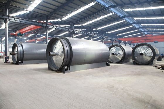 Installation unter Anleitung eines Ingenieurs Pyrolyseanlage zum Recyceln von Reifenabfällen Reifen-Plastikschlamm