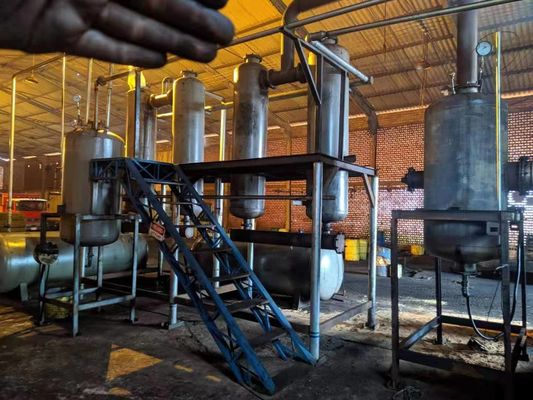 Revolutionäre Technologie Abfallöldestillationsanlage zur Produktion von Diesel und Basisöl