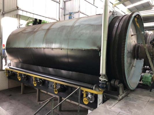 15.5kw Rotationstyp Recycling Umwandeln Abfallreifen und Kunststoff in Brennstofföl Pyrolyse Maschinen