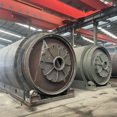 15.5kw Typ Kleinreifen-Abfall-Plastikkautschuk-Pyrolyseanlage zur Brennstoffproduktion