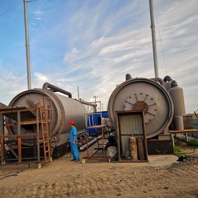Pyrolyse-Maschine für die Energiegewinnungsindustrie für Abfälle von Reifen/Reifen und Kunststoffen zur Verbrennung von Öl