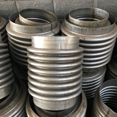 8-10 Tonnen tägliche Kapazität Abfallreifen Pyrolyse Maschine 2200*6600mm