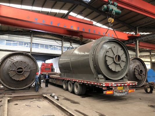 Direktheizung 15 TPD Abfallreifen Öl Pyrolyse Maschine für Ölrecycling 2800mm*7700mm