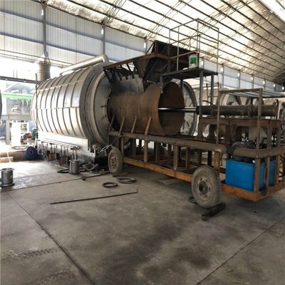 Direktheizung 15 TPD Abfallreifen Öl Pyrolyse Maschine für Ölrecycling 2800mm*7700mm